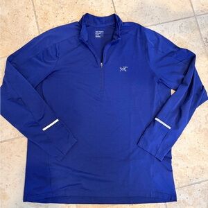 Arc'teryx Men's Blue Half-Zip Performance Pullover